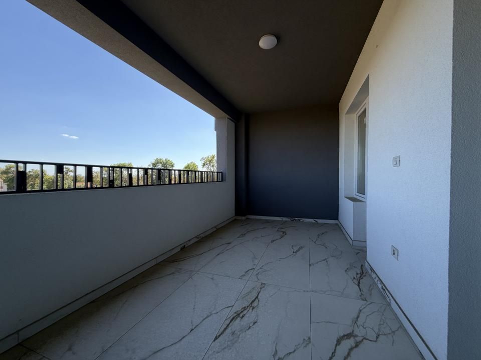Apartament 2 camere, decomandat, parter, terasa 20mp in Giroc – fotografia 8 din 10