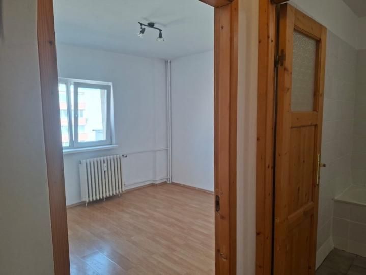 2 Camere de vanzare | Mosilor | Metrou | Bloc Reabilitat | Necesita Renovare – fotografia 2 din 15