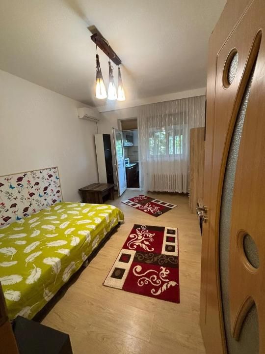 Garsonieră Zona Cet – fotografia 3 din 6
