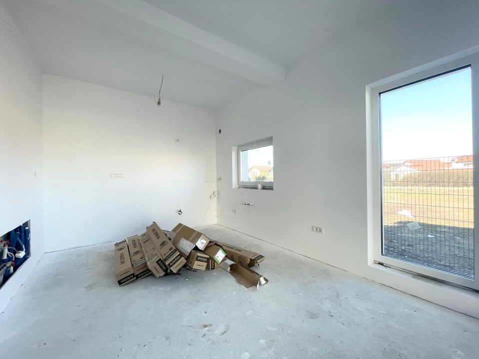 Duplex 4 camere zona excelenta - Mosnita Veche – fotografia 4 din 15