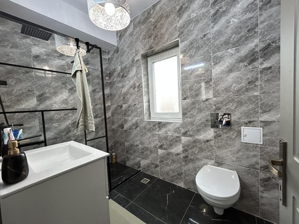 Casă individuală, 5 camere, 3 băi, mobilată complet — Bucium, Iași – fotografia 6 din 17