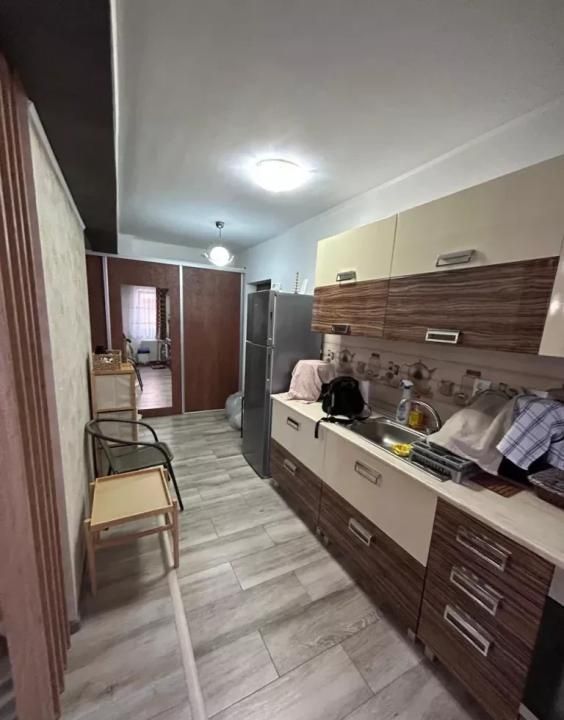 Apartament tip studio, 35 mp, complet utilat mobilat, Eroilor – fotografia 3 din 8