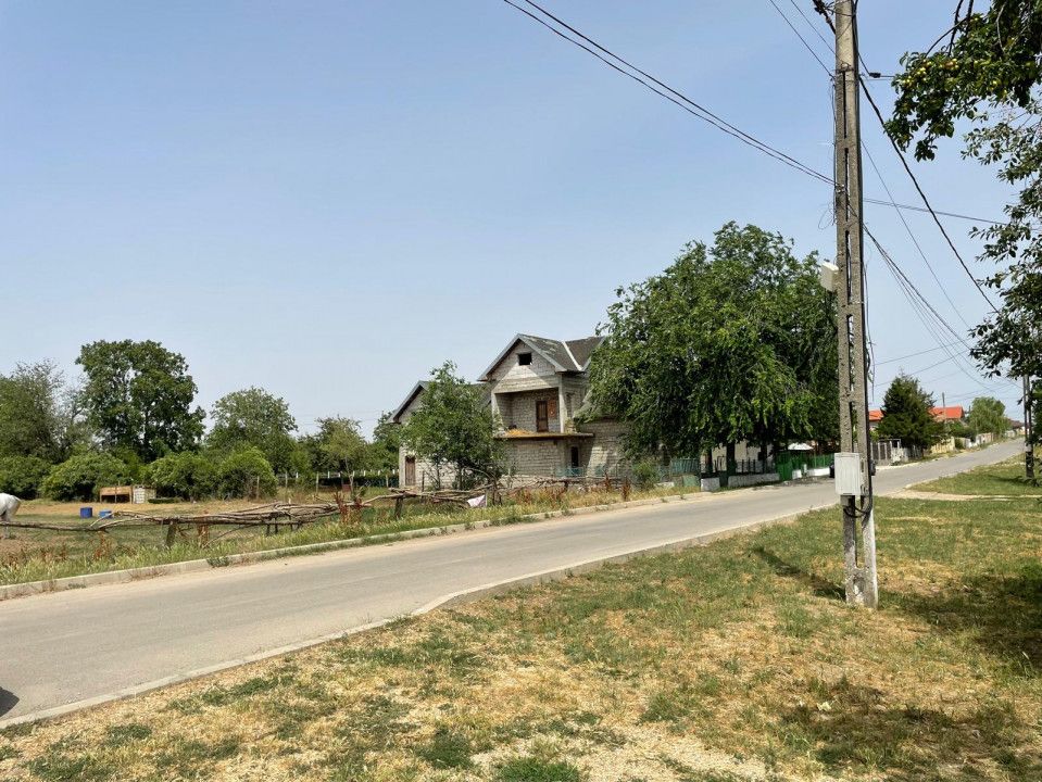 Teren intravilan 2.581 mp de vânzare în Mihail Kogălniceanu – deschidere 36,84ml – fotografia 12 din 14