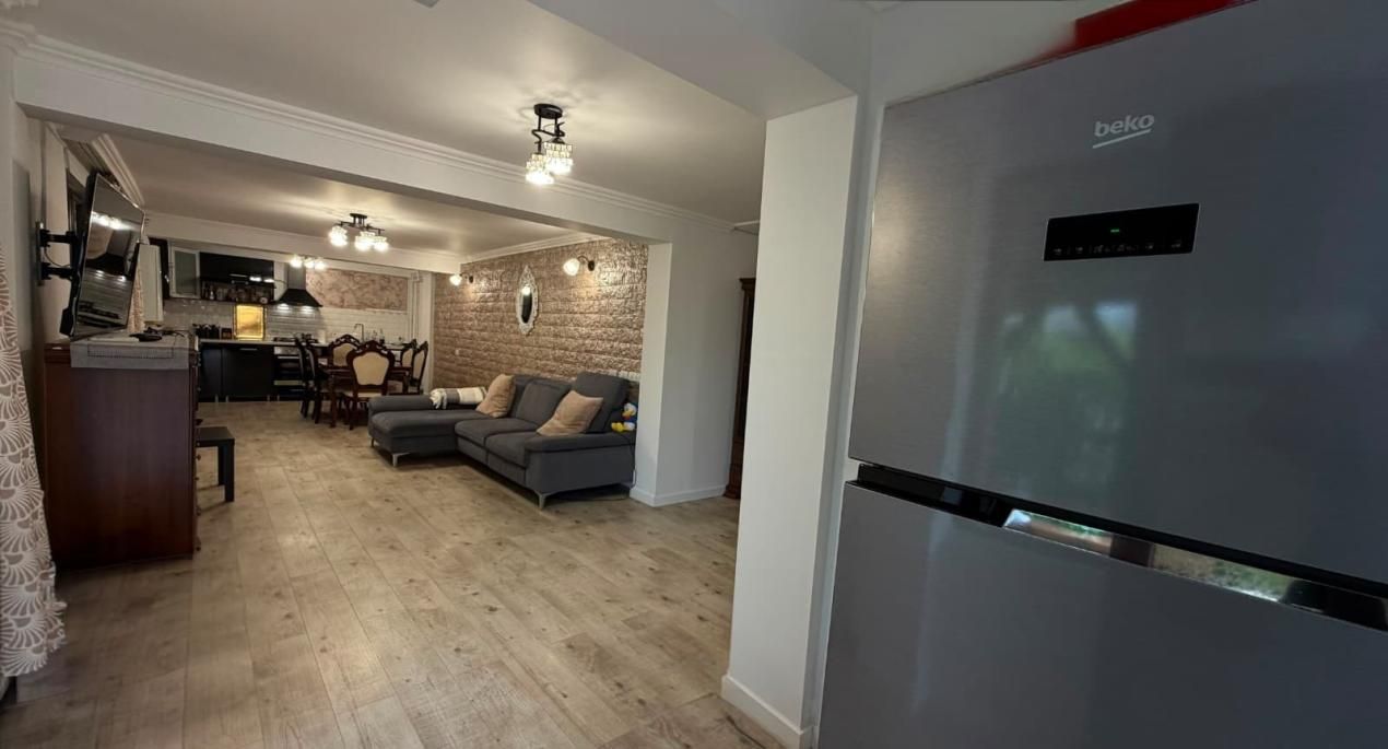 Casa 5 camere | Chitila | Curte proprie | Centrala termica | – fotografia 4 din 10