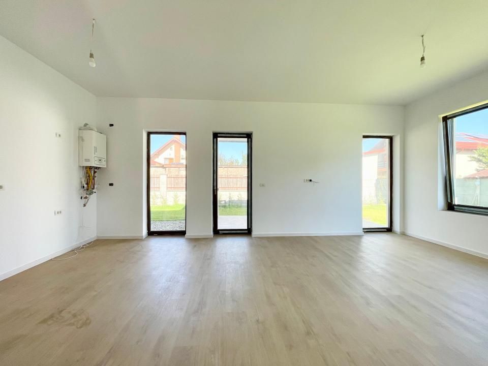 Duplex cu 4 camere pe parter, teren 515mp - Mosnita Noua – fotografia 2 din 11