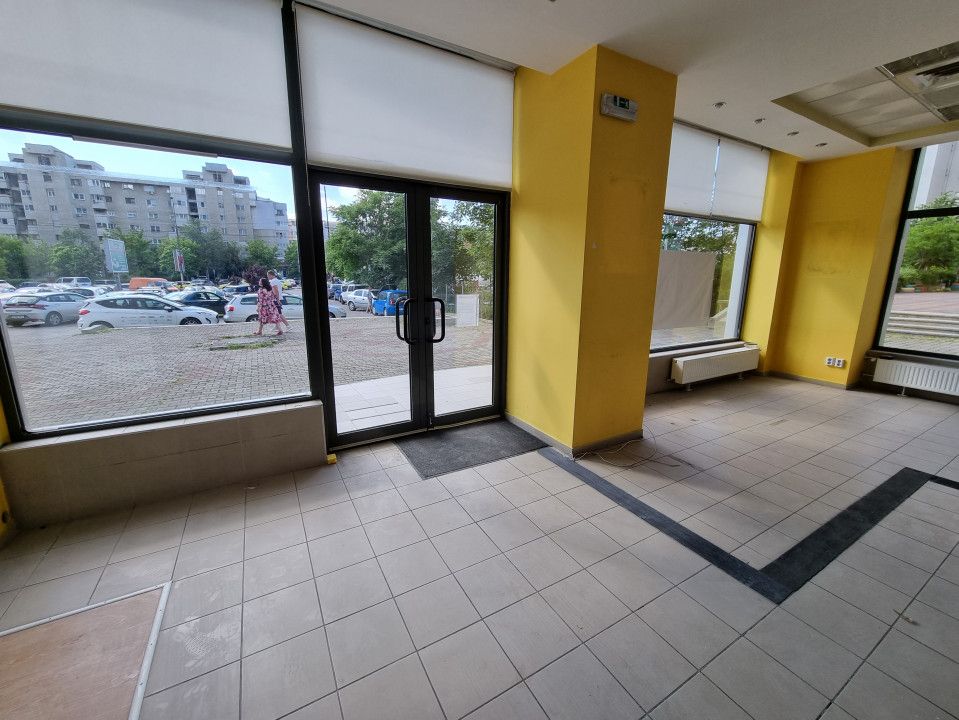 Spatiu comercial 9Mai 82 # peco Moll – fotografia 7 din 17
