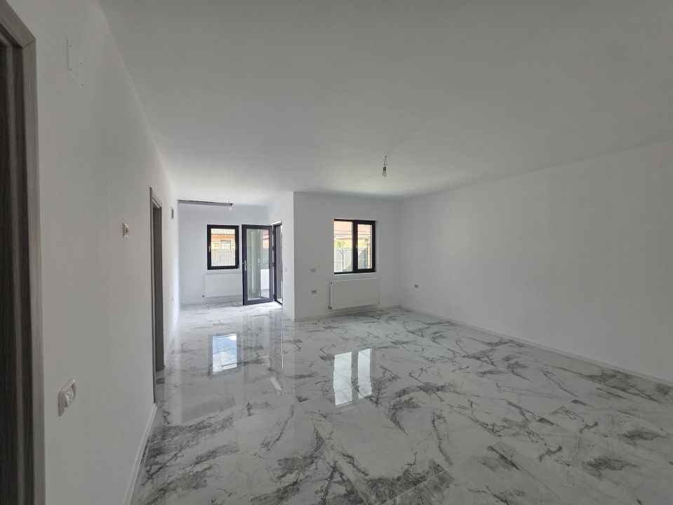 Exclusivitate! Casa la sol, 3 camere, posibilitate mansardare, Valu lui Traian! – fotografia 4 din 8