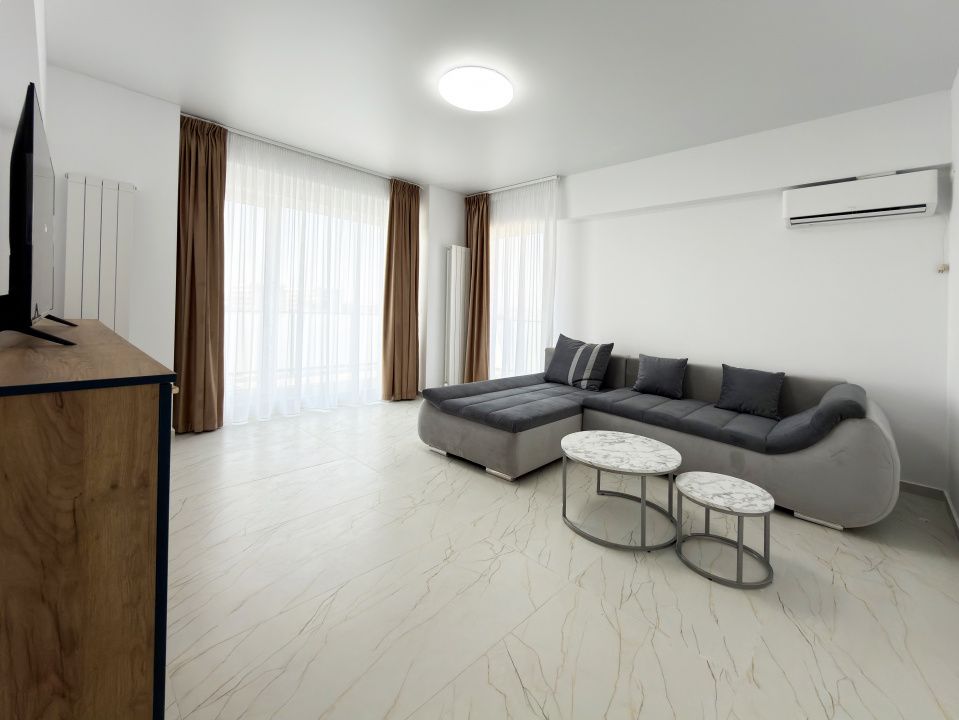 Mamaia Nord - Apartamant 2 camere decomandat, vedere frontala la lac – fotografia 2 din 9