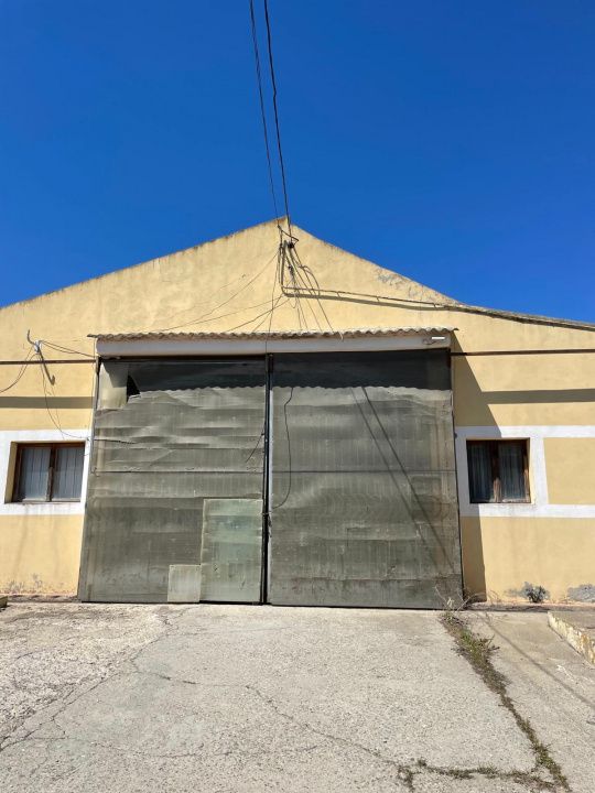 Hală industrială de vânzare în Ovidiu – 1.875 mp hală, teren 3.000 mp – fotografia 2 din 31