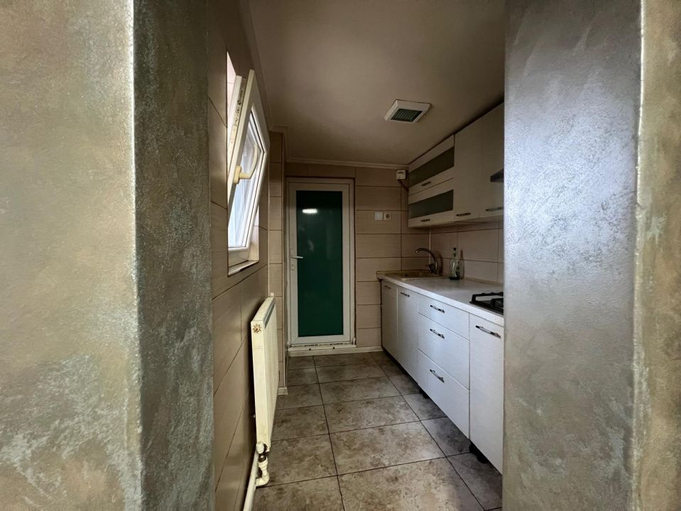 CASA CU 3 CAMERE SI TEREN IN CONSTANTA I KM 5 I ZONA LINISTITA – fotografia 29 din 33