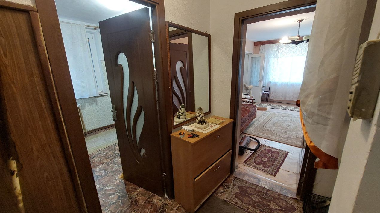 Apartament 3 camere, etajul 2, Cartier Garii, zona Piata – fotografia 7 din 7