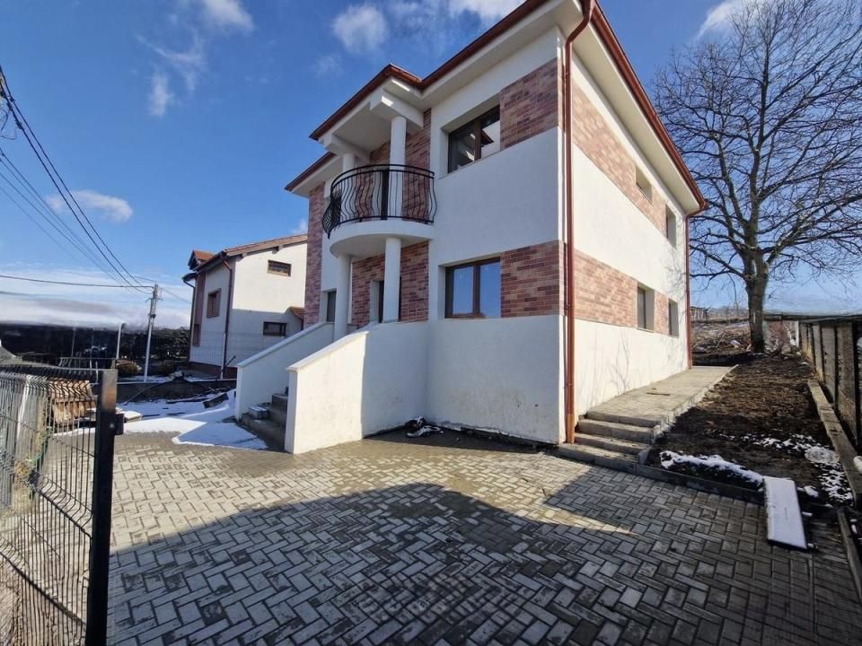 Casă individuală modernă în Dezmir, la doar 8 km de Cluj-Napoca – fotografia 2 din 11