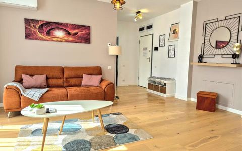 Carmen Sylva Royal Apartments | 2 camere | Gradina-Piscina-Parcare subterana