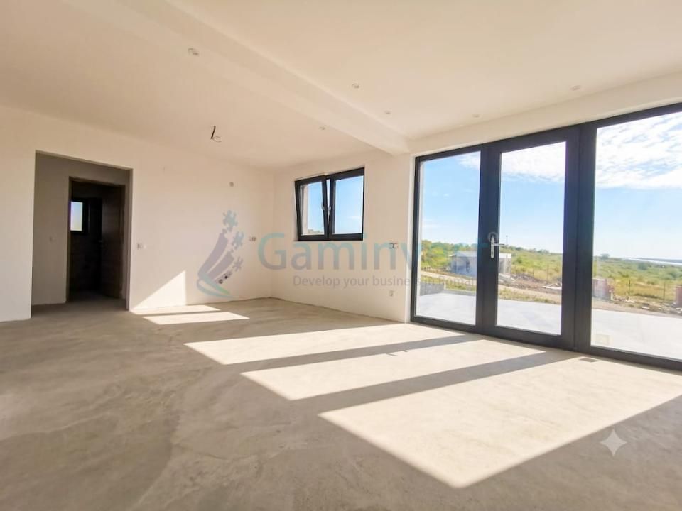 Casa de vanzare cu priveliste spre lac, in Paleu, Bihor – fotografia 12 din 23