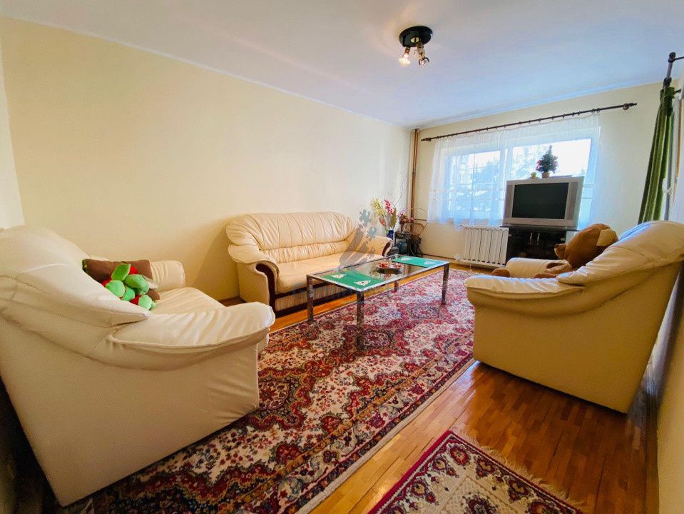 Apartament de inchiriat in Oradea, 3 camere, zona Dragos Voda – fotografia 1 din 9