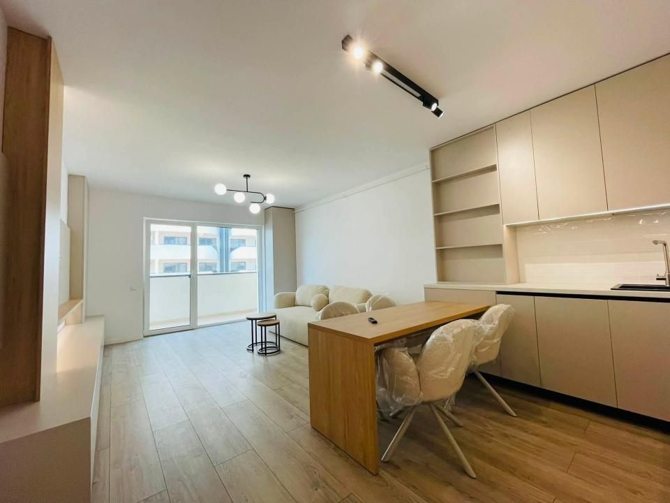 Apartament 2 camere | 53mp + 10mp balcon | Eroilor - blocurile albe – fotografia 1 din 10