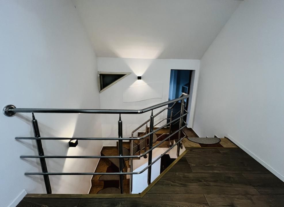 Vila 6 camere mobilata-  320 mp utili - zona Bogdanestilor – fotografia 15 din 18