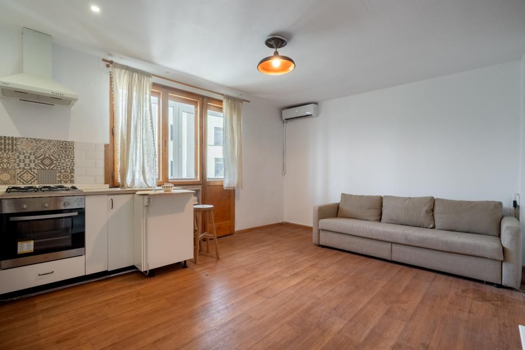 Vânzare garsonieră Dr Felix – fotografia 3 din 23