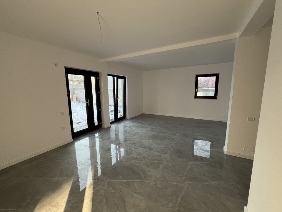 Vila P+1E, 4 camere, placa beton, proiect deosebit, Valu lui Traian! – fotografia 4 din 12