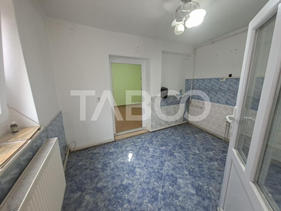 Apartament la casa de vanzare 2 camere garaj curte comuna cu 2 vecini – fotografia 6 din 10