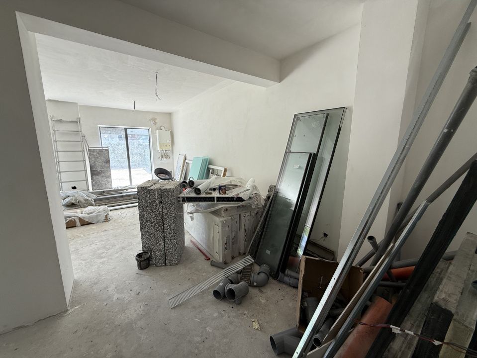 Spatiu comecial cu terasa in Borhanci – fotografia 4 din 6