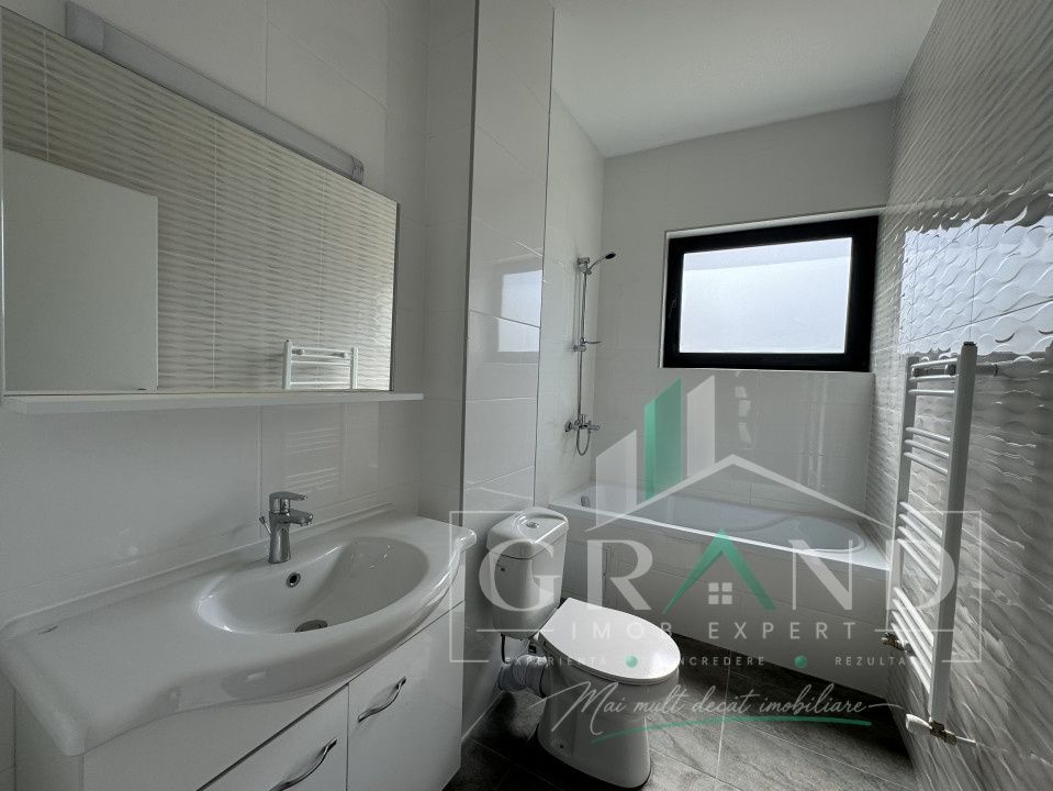 OPORTUNITATE!Casă individuală | 4 camere | 3 băi | Garaj | Terasă | Dezmir – fotografia 7 din 36
