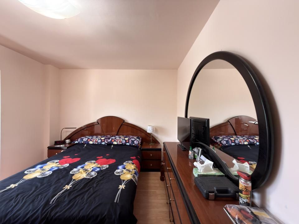 Apartament 3 camere, decomandat, 72mp utili, etaj 2, zona Sagului – fotografia 3 din 15