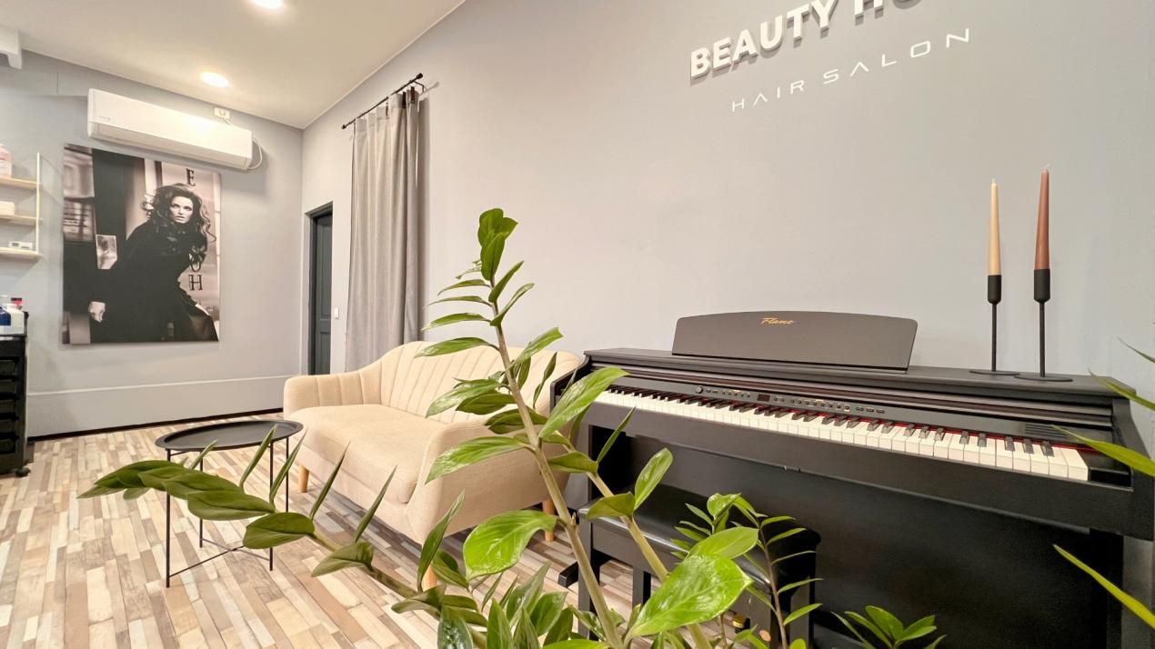 Salon beauty in Otopeni - preluare afacere I Totul la cheie I Vad format – fotografia 7 din 10