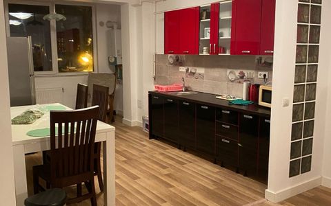 Apartament 2 camere , 62 mp+parcare , zona Cetatii Floresti!