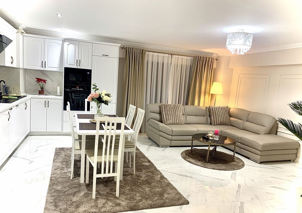 Apartament 3 camere 95 mp. RENOVAT Loc Parcare 2 Balcoane CETATE M-uri View Parc – fotografia 8 din 15