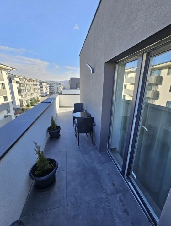 Apartament 2 camere decomandate, terasa 26 mp, zona Terra – fotografia 8 din 9
