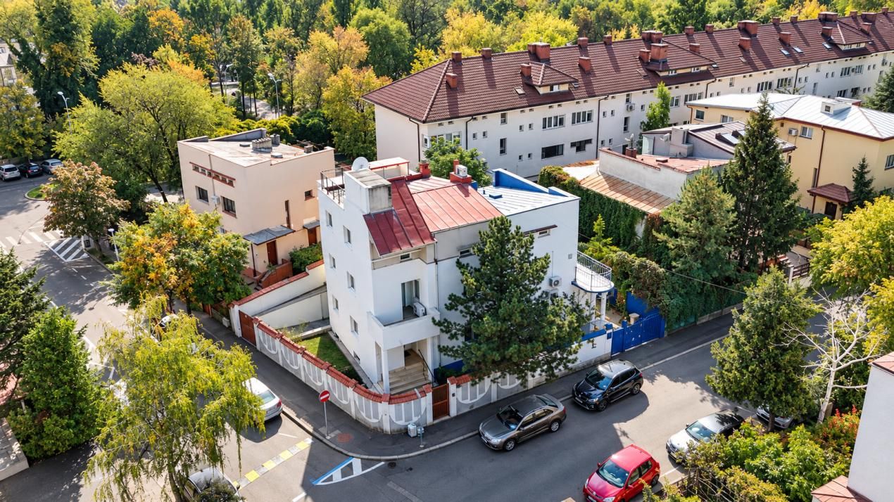 Vila cu lift, garaj si terasa | Vatra Luminoasa | Rezidential sau birouri – fotografia 2 din 30