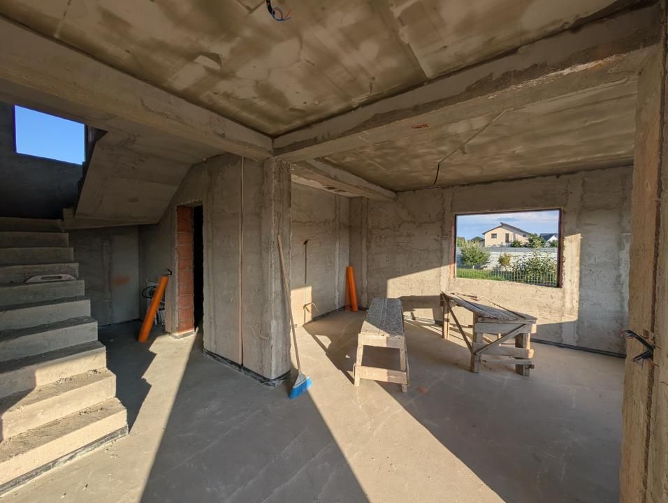 Casa noua Lilieci P+1, încălzire pardoseală , finisaje premium – fotografia 4 din 7