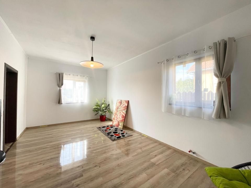 Casa Individuala mobilata, teren 694mp - Mosnita Noua – fotografia 6 din 14