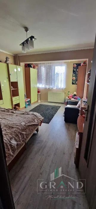 Apartament 2 camere, decomandate, etaj intermediar, Mănăștur – fotografia 2 din 3