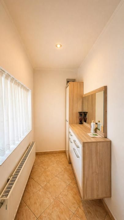 Casa cu 3 camere de vanzare in Oradea, zona Gutenberg – fotografia 8 din 20