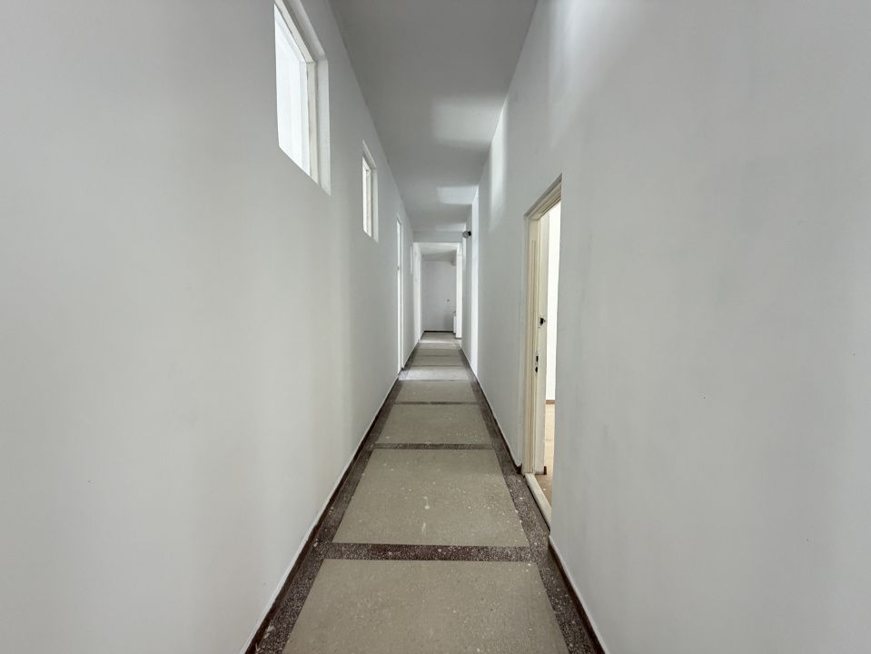 Camera Birou de Inchiriat cu acces si Parcari CENTRU UltraCentral Alba Iulia – fotografia 20 din 24