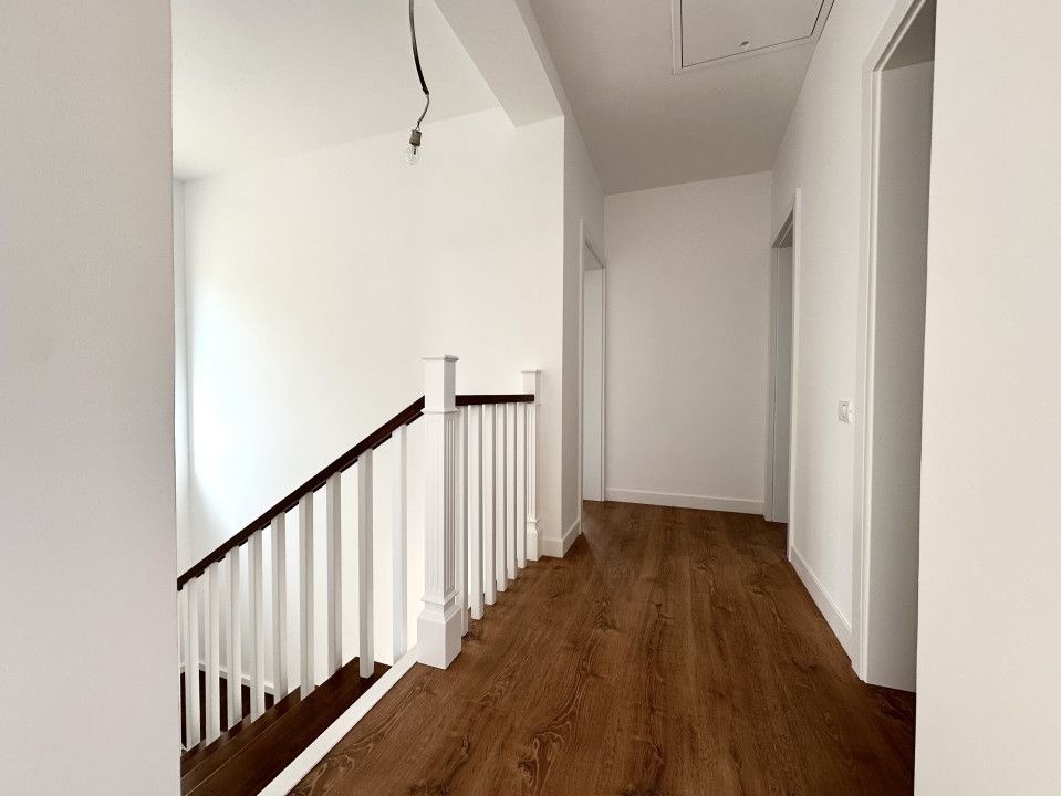 Duplex spatios, 5 camere, 125 mp utili, 315mp teren - Dumbravita – fotografia 9 din 14