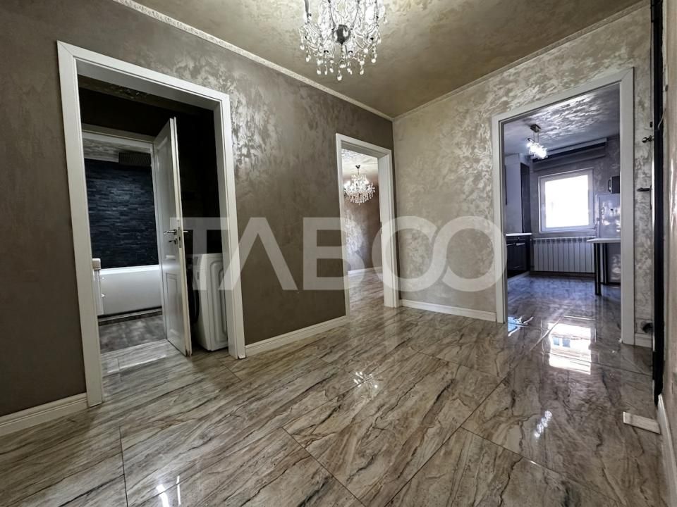 Apartament de vanzare 4 camere ultrafinisat etaj 1 Maramuresului Sibiu – fotografia 8 din 10