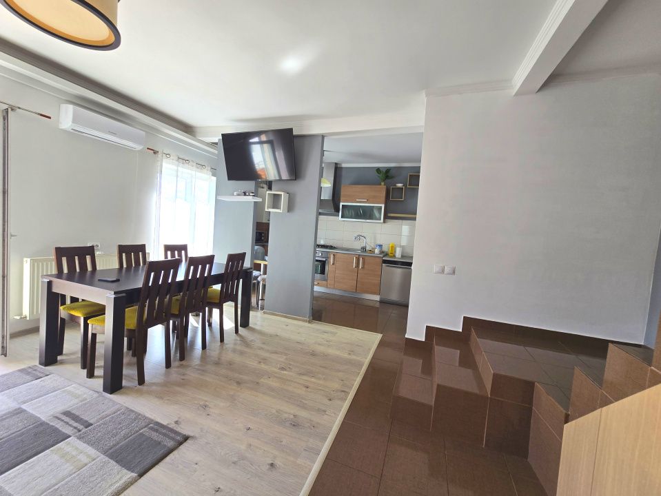Apartament cu 4 camere pe 2 niveluri, parcare și curte interioară | Muzeul Apei – fotografia 2 din 11