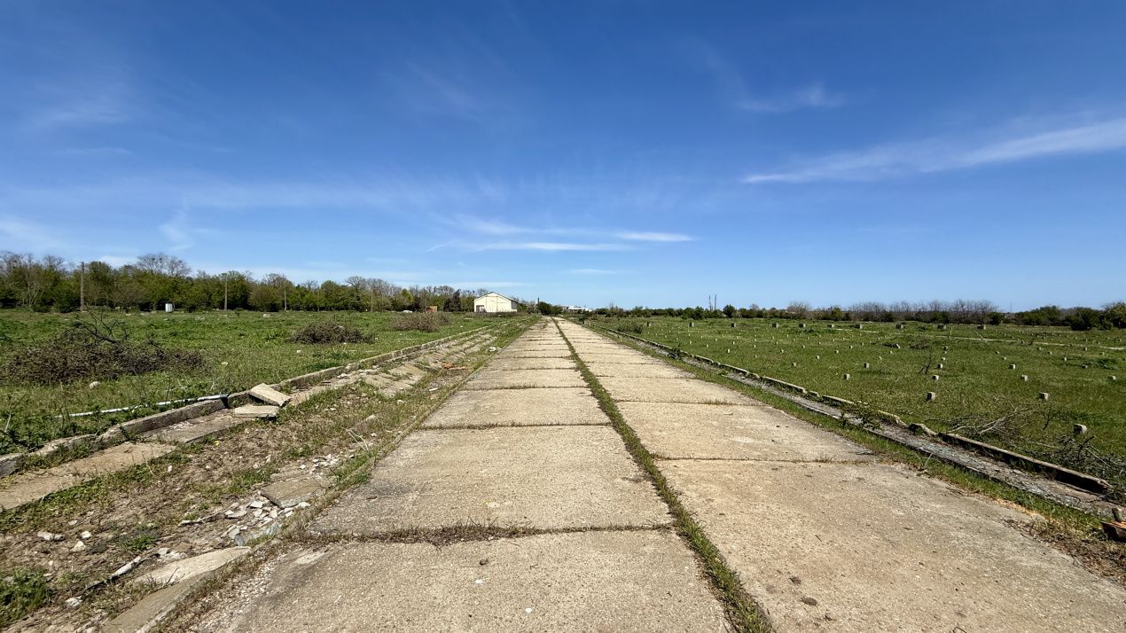 Teren intravilan pe partea cu Marea in zona Aerodrom TUZLA NIBIRU Costinesti – fotografia 4 din 22