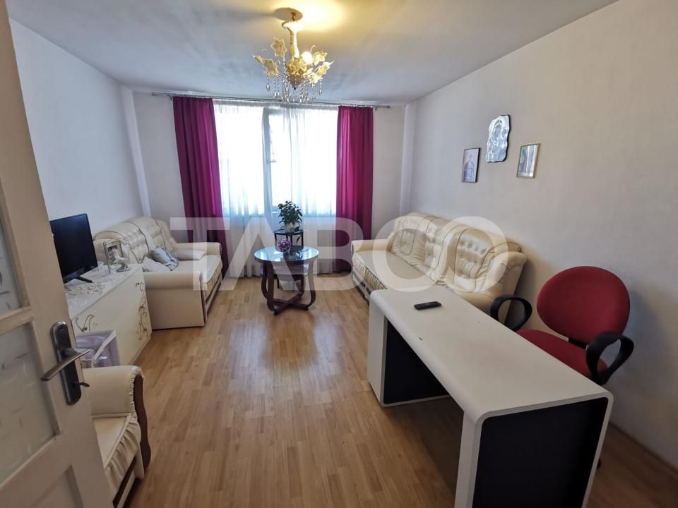 Casa individuala cu 5 camere si 687 mp teren in zona Lazaret – fotografia 5 din 16