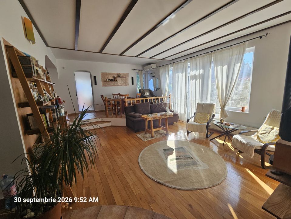 Casă S+P+M, teren 1.028 mp și casă de oaspeți – Lumina, central – comision 0% – fotografia 9 din 22