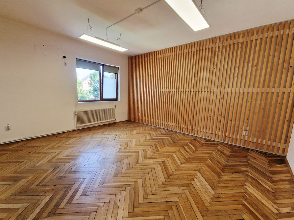 Casa pentru activitati de birouri in Andrei Muresanu – fotografia 6 din 22