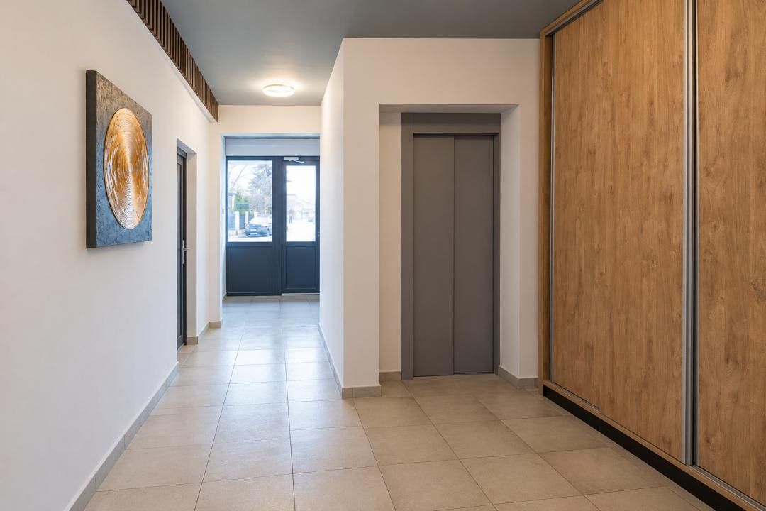 Garsonieră cu bucătărie separată și balcon, str. Frăției nr. 7, Ploiești – fotografia 9 din 13