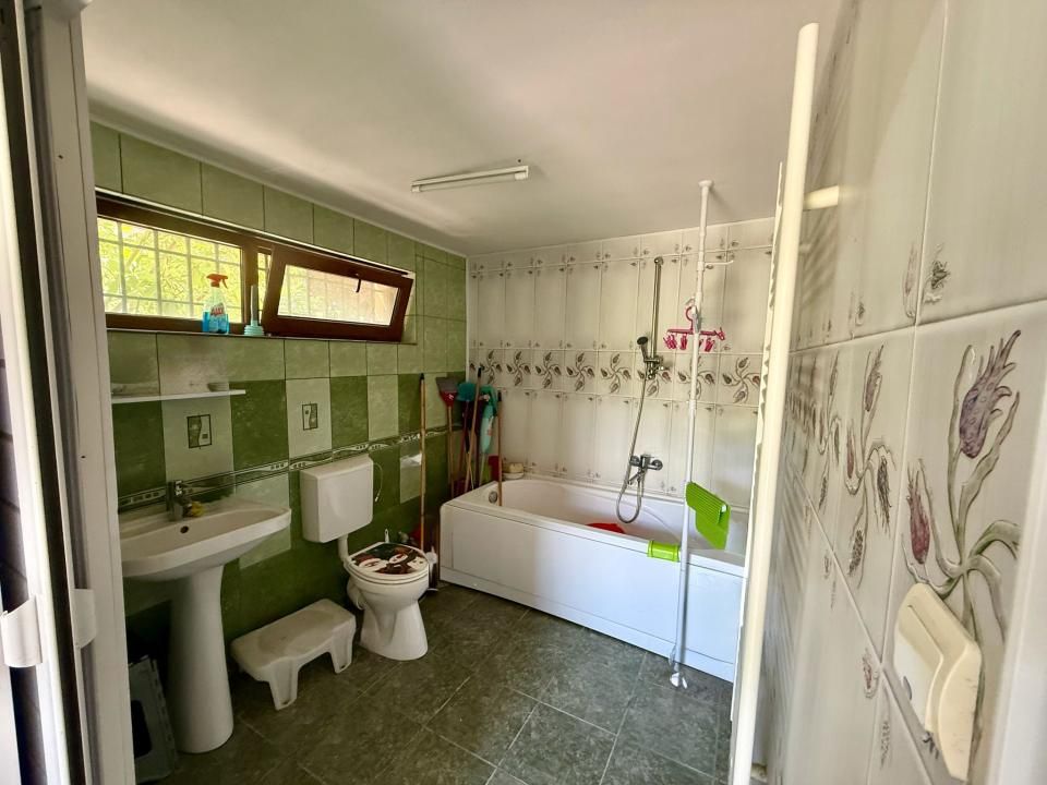 ȘTEFĂNEȘTI | CASĂ PREMIUM | ZONĂ LINIȘTITĂ | FINISAJE DE CALITATE – fotografia 9 din 19