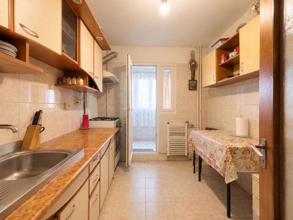 Un apartament care asteapta sa fie redesenat, C-tin Titel Petrescu, 7 – fotografia 7 din 22