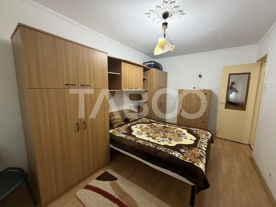 Apartament decomandat 2 camere parter boxa la subsol zona 1 Decembrie – fotografia 4 din 8