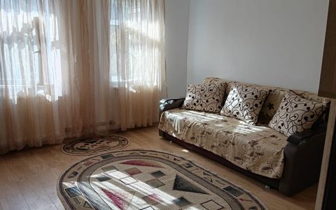2 Camere de inchiriat | Regie | Metrou | Curte | Centrala