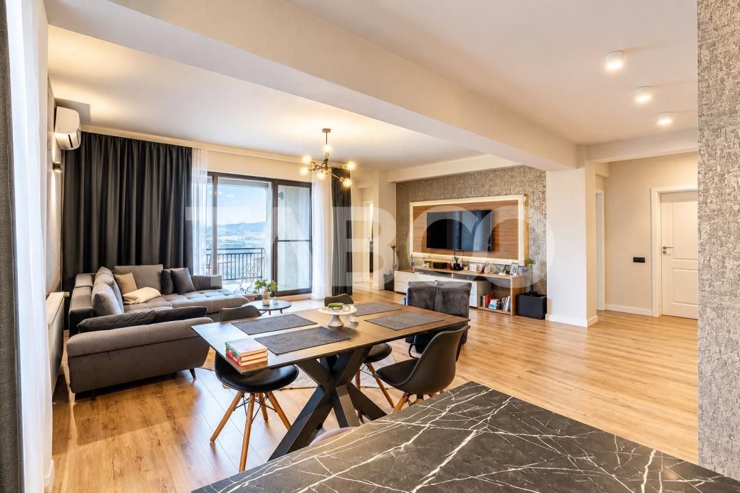 Apartament 3 camere finisaje premim cu priveliste spre oras Iris – fotografia 1 din 12